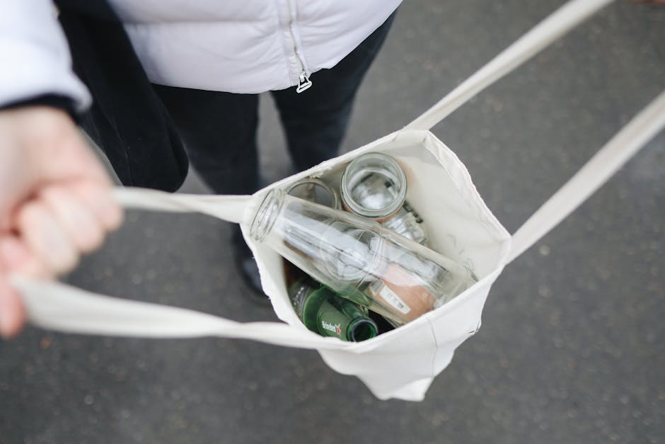 Atenție! Colectarea deșeurilor reciclabile din sticlă are loc pe 14 ianuarie