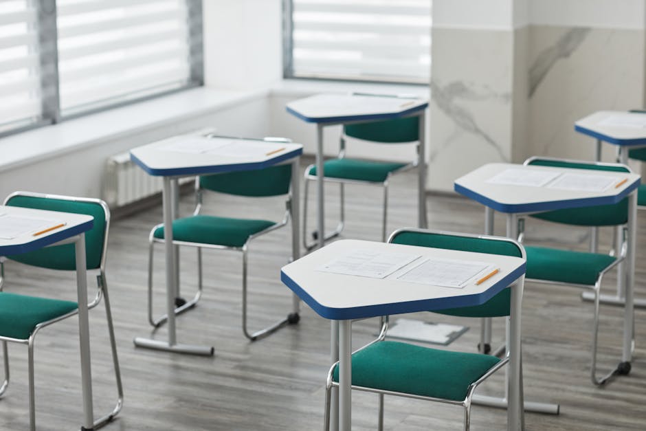 Creștere alarmantă a absențelor la simularea de Limba română pentru Evaluarea Națională