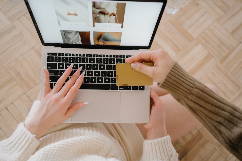 Topshop își reafirmă prezența în România cu un nou magazin online