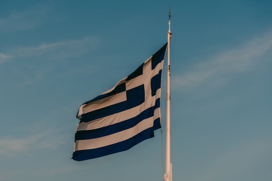 Cine este bărbatul enigmatic din jurul ambasadoarei SUA în Grecia?