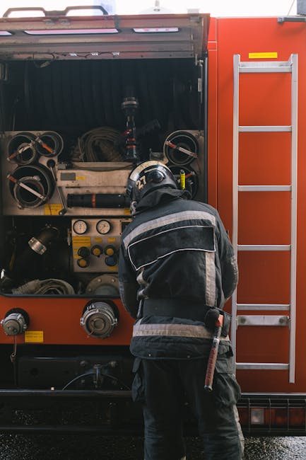Incendiu de amploare la Popasul Avrig: intervenție complicată din cauza panourilor solare