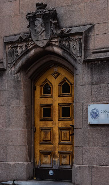 Controversa inscripțiilor istorice din Palatul Administrativ: adevărul din spatele scandalului