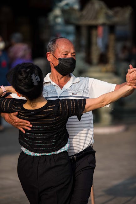 Cuplul din Roma care dansează pentru o viață activă: un exemplu inspirațional pentru seniori
