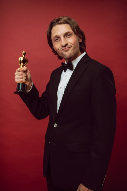 Noah Wyle, desemnat cel mai sexy bărbat în viață pentru 2026