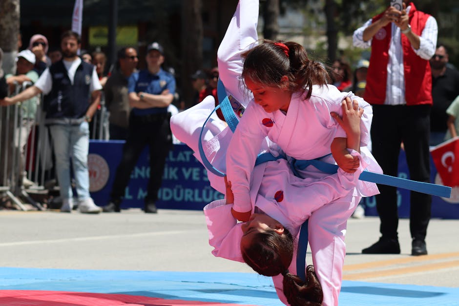 Ionuț Munteanu și echipa de karate din Târgoviște, prezenți la un curs național esențial