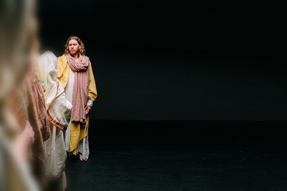 Descoperă povestea lui Vasile Lucaciu în spectacolul Teatrului Ararat