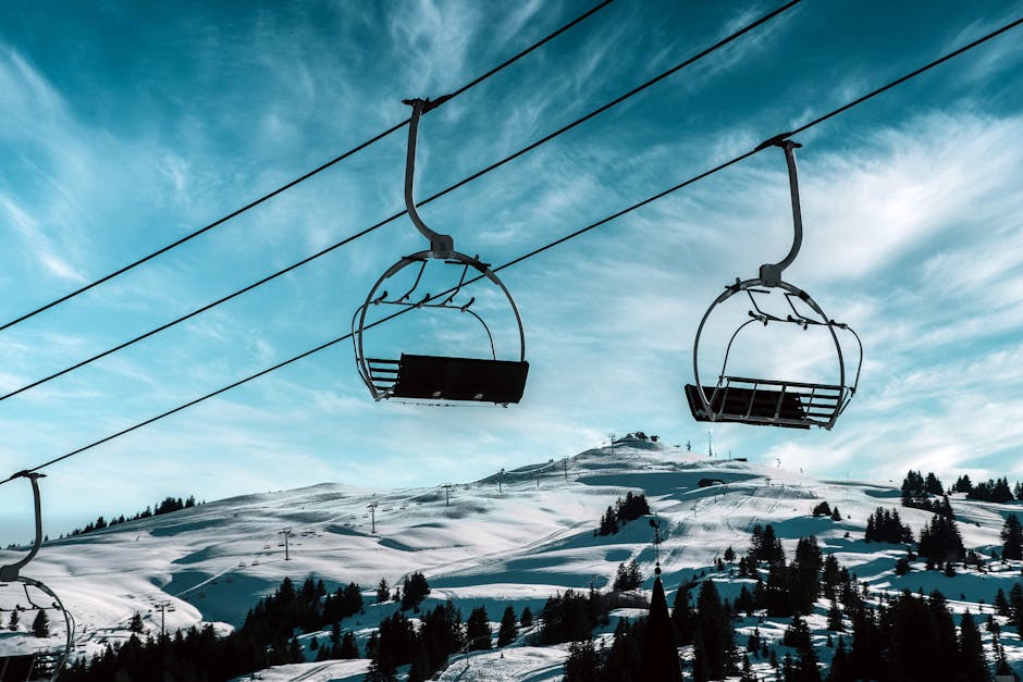 Aglomerare pe pârtiile din Poiana Brașov și Sinaia: distracție și energie în weekend