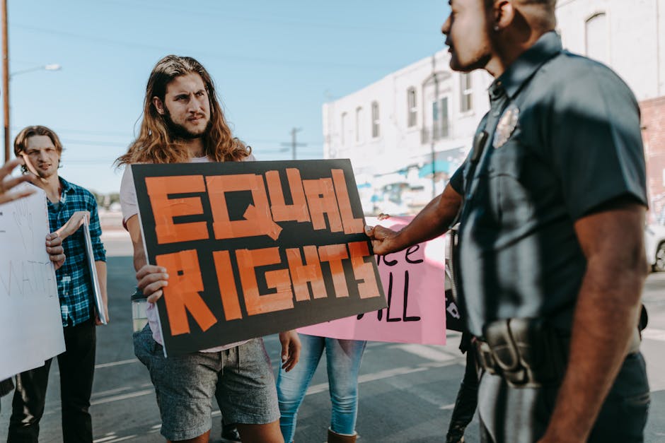Proteste masive în Minneapolis după uciderea unui asistent medical de către agenții ICE