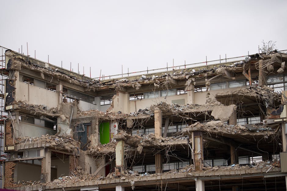 Un bărbat din Marea Britanie își caută dreptatea după ce casa sa a fost demolată