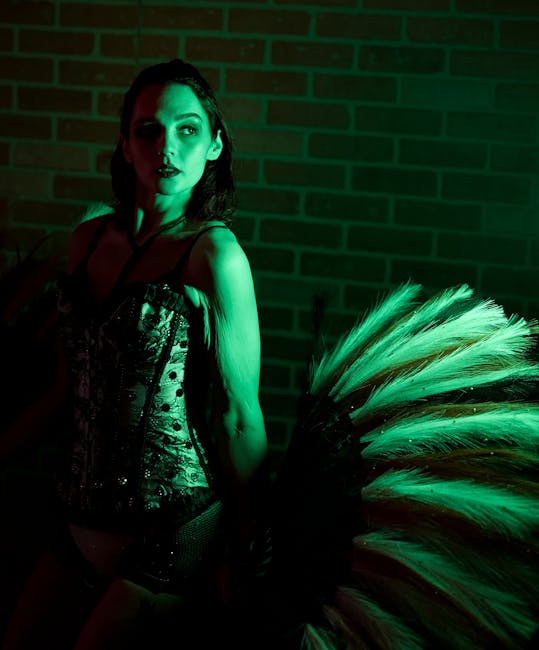 Spectacolul „It’s Showtime” aduce cabaretul pe scena din Craiova