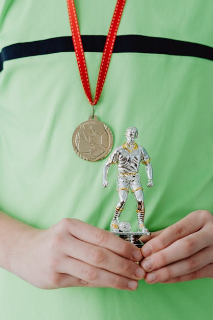 Consiliul Județean Suceava onorează performanțele a 54 de tineri sportivi
