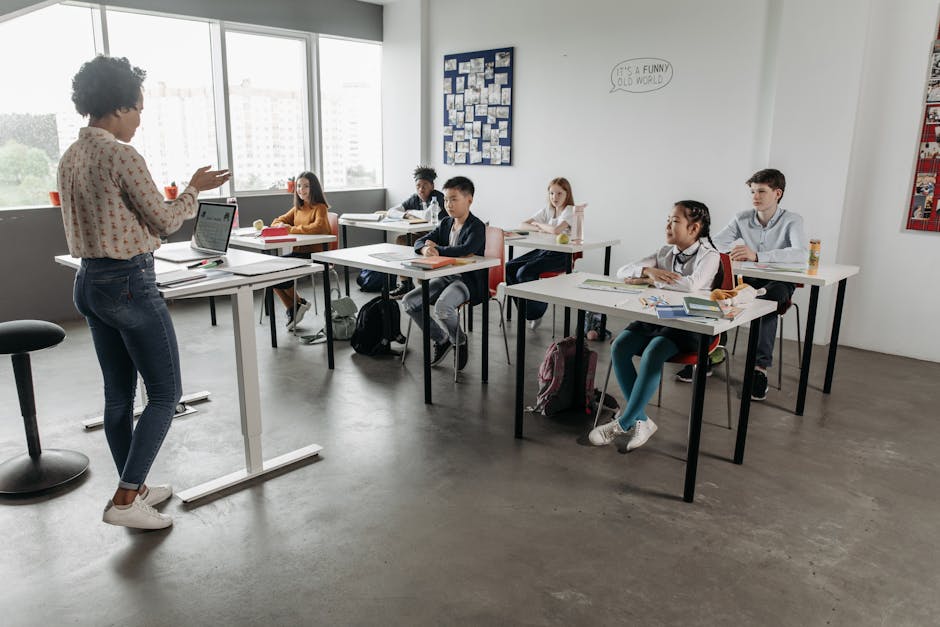 Profesorii care absentează la ore, sub lupa inspectorilor din Iași și Giurgiu