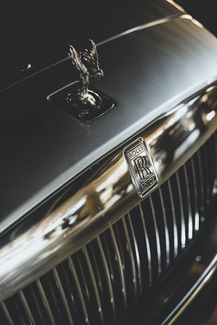 Om de afaceri condamnat la închisoare după o escapadă cu Rolls-Royce-ul
