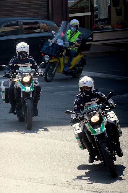 Motocicliștii primesc noi drepturi în trafic: circulație pe banda de autobuz și depășire a coloanelor