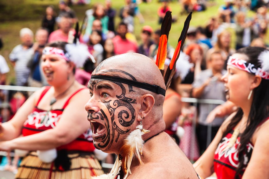 Descoperă cultura Māori: rădăcini vii și o identitate vibrantă