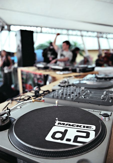 Premiera filmului „Surzenie” la Bistrița, cu muzică live și DJ local