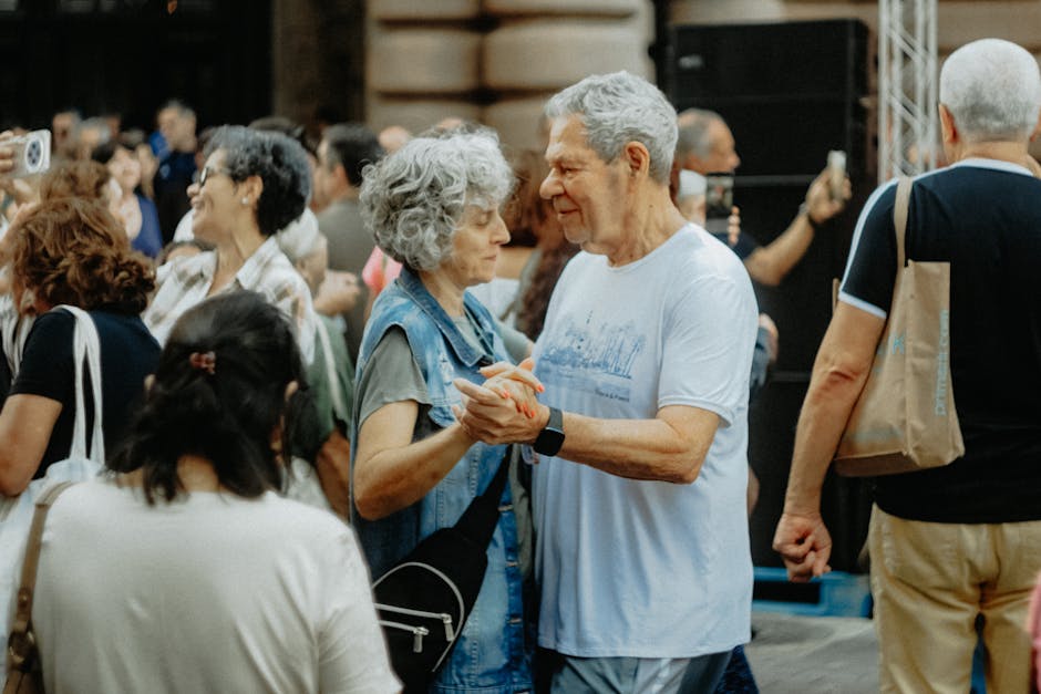 Pensionarii care dansează în Roma inspiră generații prin energia lor debordantă