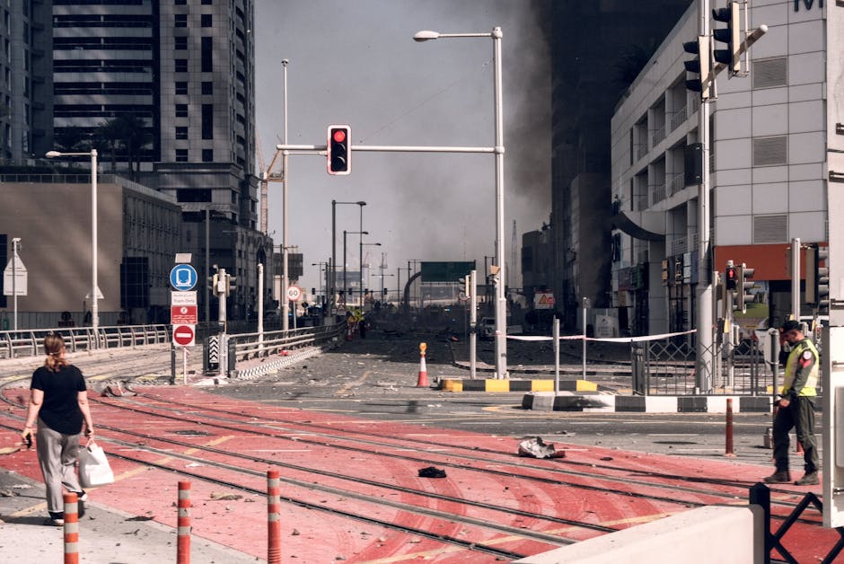 Incendiu devastator la un depozit de anvelope blochează traficul pe DN1