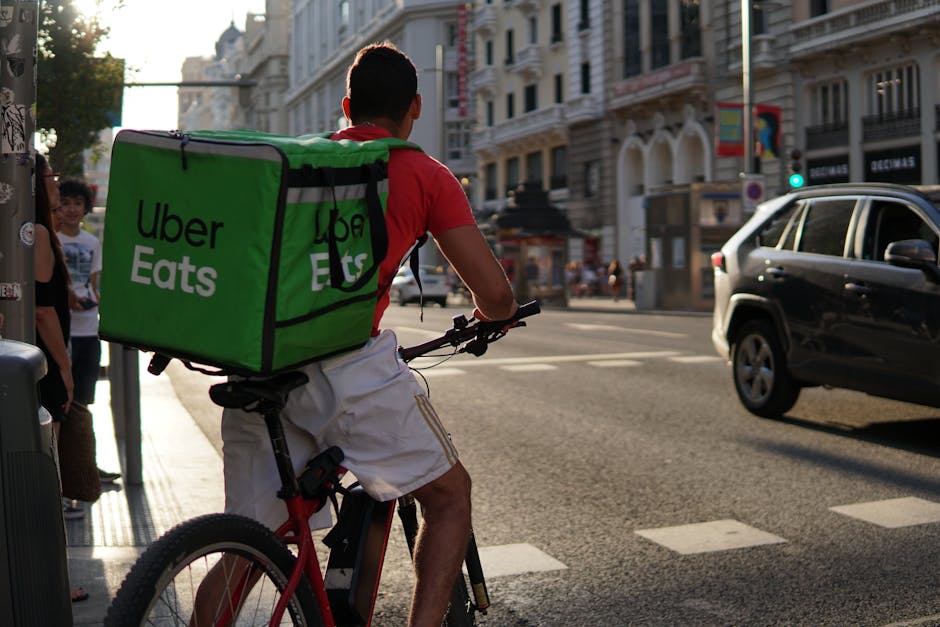 Uber revine în forță pe piața livrărilor de mâncare din România