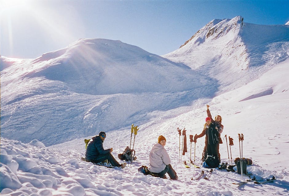 Tragedie în Alpi: Doi schiori își pierd viața în avalanșă