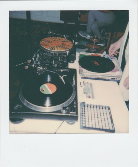 Revive the 90s: A nostalgic night awaits at Soho Music Hall!