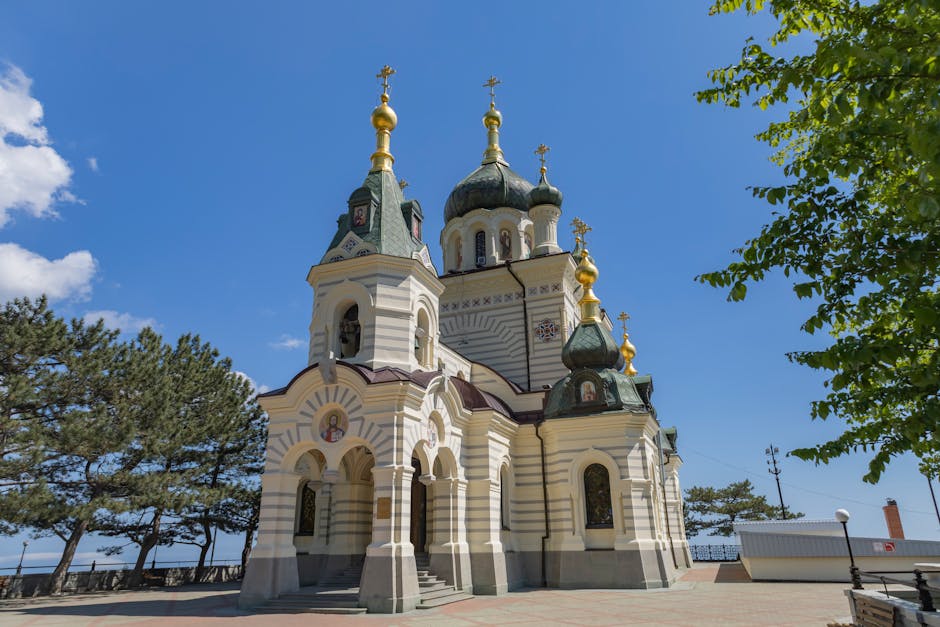 Relicvele sfinte pe front: cum Kremlinul folosește simbolismul religios în războiul din Ucraina