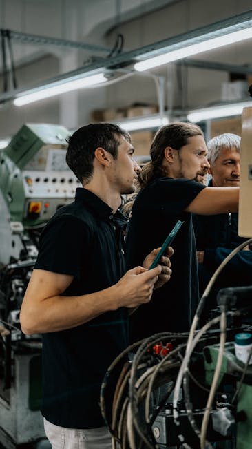 Dacia lansează un program de plecări voluntare și suspendă temporar producția