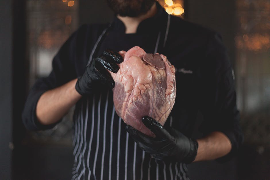 Descoperă magia gastronomiei moleculare cu noua carte a lui Dan Cristian Vodnar