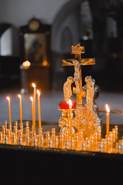 Sute de credincioși s-au adunat la Sibiu pentru a se închina la relicva Sfintei Cruci