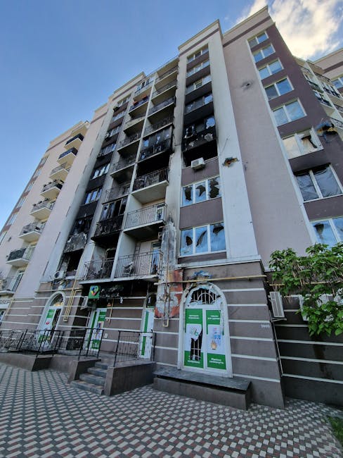 Incendiu devastator în Brașov: un bărbat reținut pentru provocarea focului