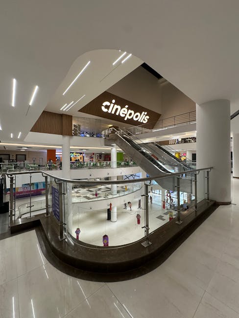 Proiecție exclusivă a filmului „Vacanță All Inclusive” la Shopping City Ploiești