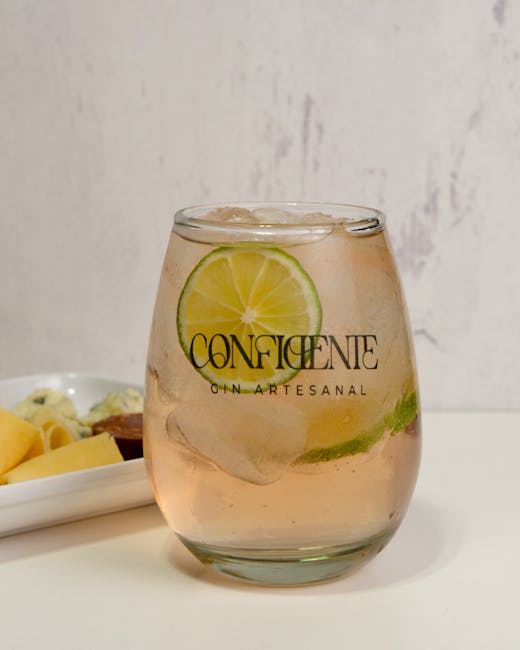 Descoperă ginul: Reduceri speciale în magazinele The Store și Drink Shop!