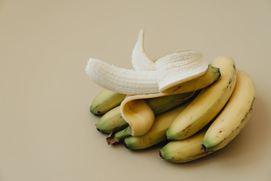 Descoperă secretul cojilor de banane pentru flori mai frumoase