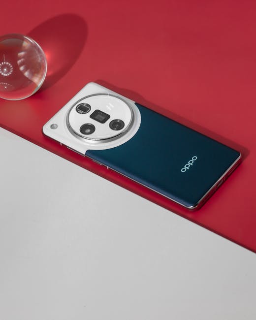 Primul telefon pliabil fără vizibilitatea îndoiturii: detalii și prețuri