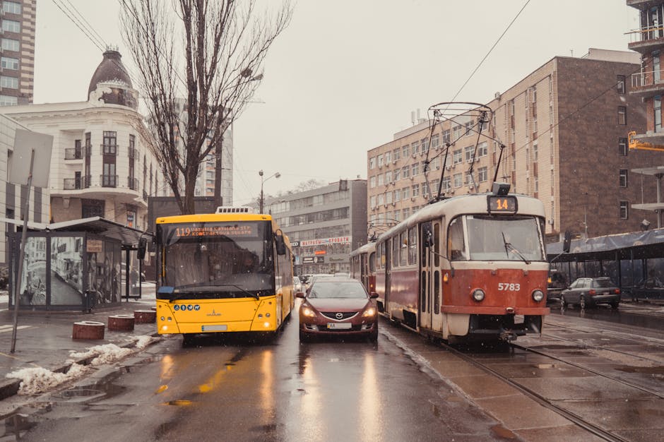 Licitație reluată: STPT își extinde bugetul și cerințele pentru asigurarea tramvaielor și autobuzelor