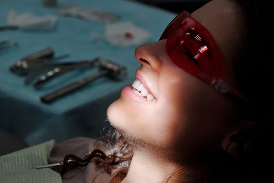 Viitorul stomatologiei: laserul va înlocui freza dentară