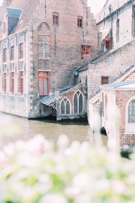 Descoperă Bruges: bijuteria medievală a Europei cu canale încântătoare