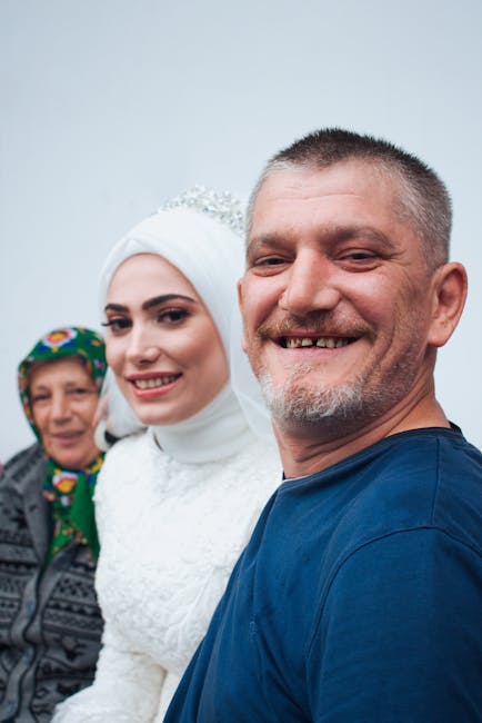 O tradiție vie: Statu` la vase în Șugag aduce împreună generații