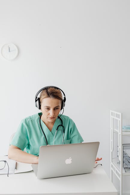 Revoluție în sănătate: vrâncenii pot programa online consultațiile medicale
