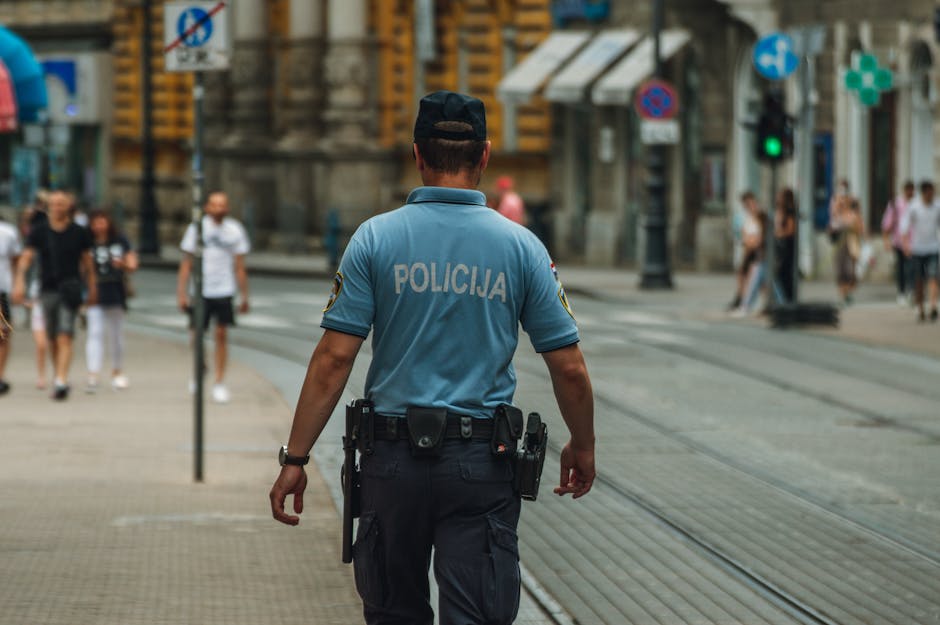 Poveste de onoare: Cum un polițist a recuperat un portofel uitat la bancomat