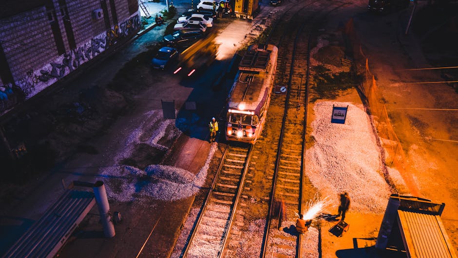 Tramvaiele revin pe traiectorie în Nufărul, dar lucrările continuă în Rogerius