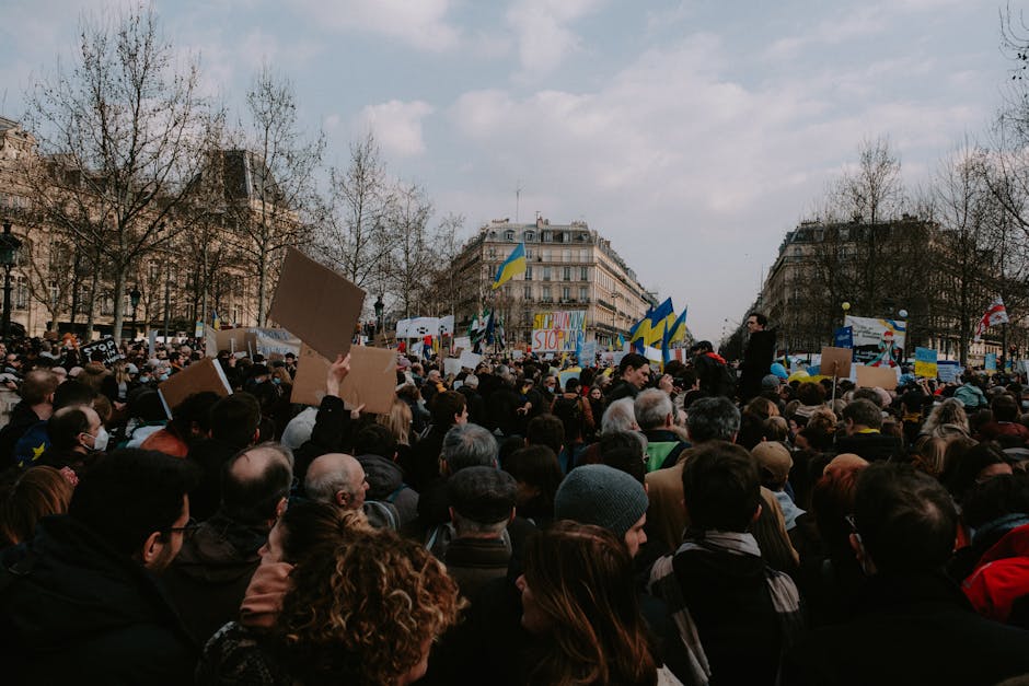 Protestele din Franța: Trump acuză islamul și imigrarea în masă