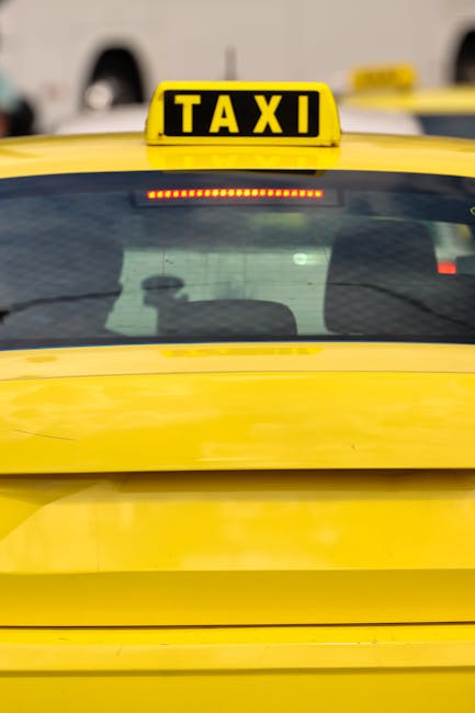 Taximetristul care a ales să bea în mijlocul străzii și a ajuns în fața judecătorilor