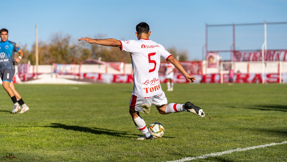 Liga 5: Etapă marcată de amânări și victorii în fotbalul hunedorean