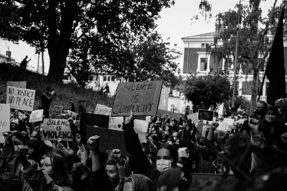 Nicușor Dan reacționează la violențele din Piața Victoriei: „Dialogul este soluția”