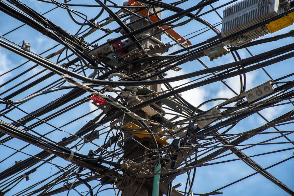 Atenție: întreruperi temporare ale energiei electrice în Valea Voievozilor!