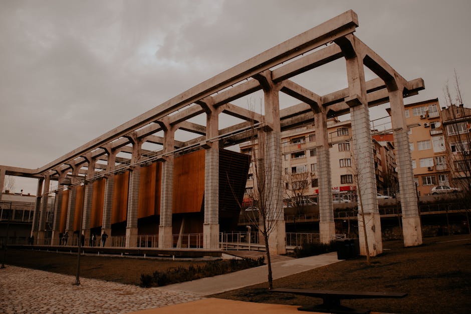 Construcții blocate: Noul Cod al urbanismului stârnește controverse în întreaga țară