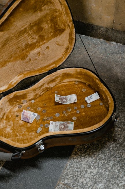 Un clujean onest caută proprietarul unei sume mari găsite în Florești