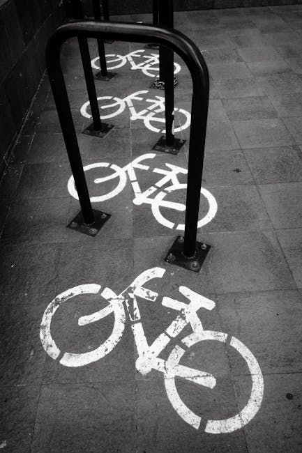 Târgu Mureș îmbunătățește infrastructura pentru biciclete cu 74 de rastele noi