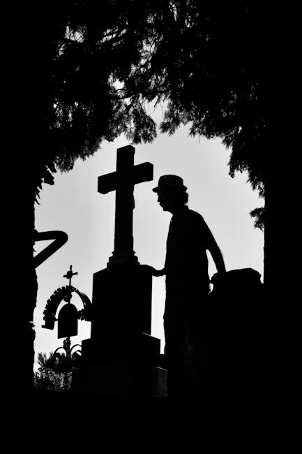 Tânărul care vede frumusețea în cimitir: apartamentul cu priveliște surprinzătoare